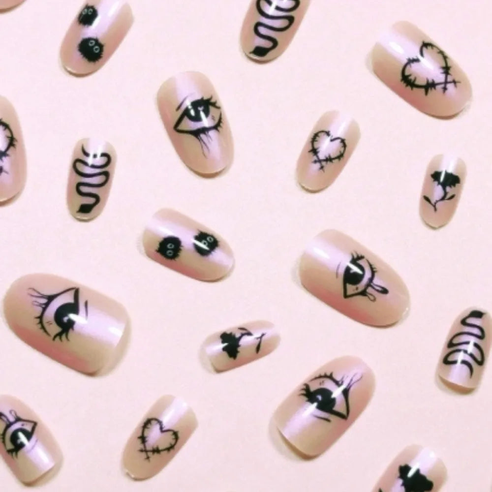 Gothic Glance - Almond