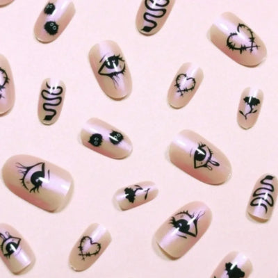 Gothic Glance - Almond